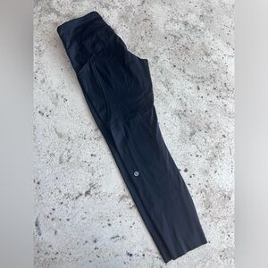 Women’s Lululemon Fast & Free 24” Crop Tights Like New